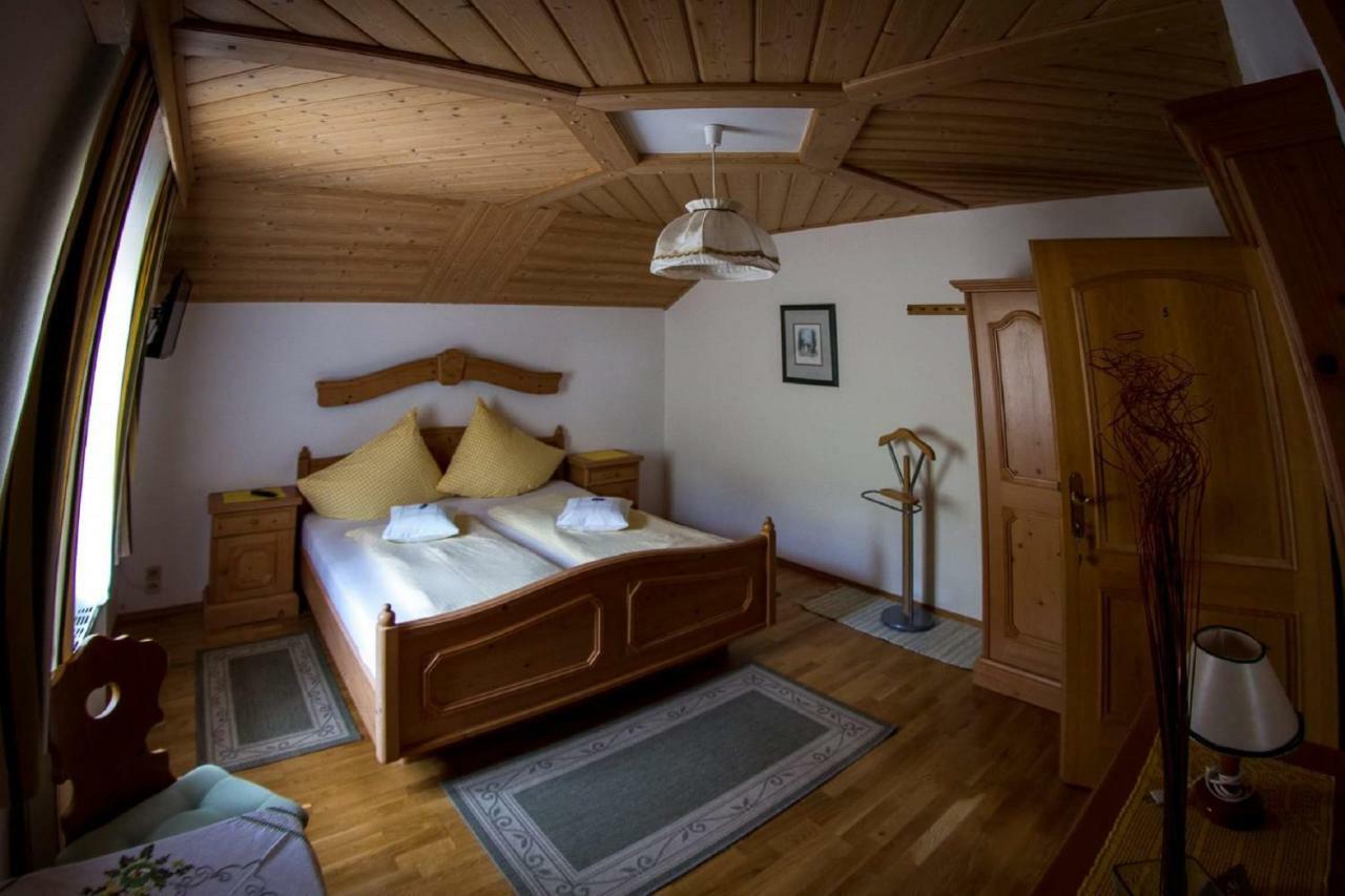 Bed and Breakfast Weingut Stoff Kitzeck im Sausal Exterior foto